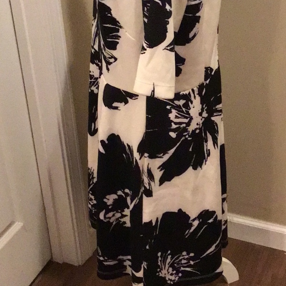 Julian Taylor Floral Zippered Dress Size 16 - Picture 4 of 6